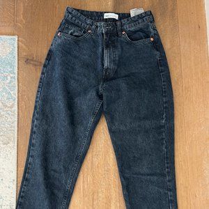 ZARA Dark washed jeans highwasted